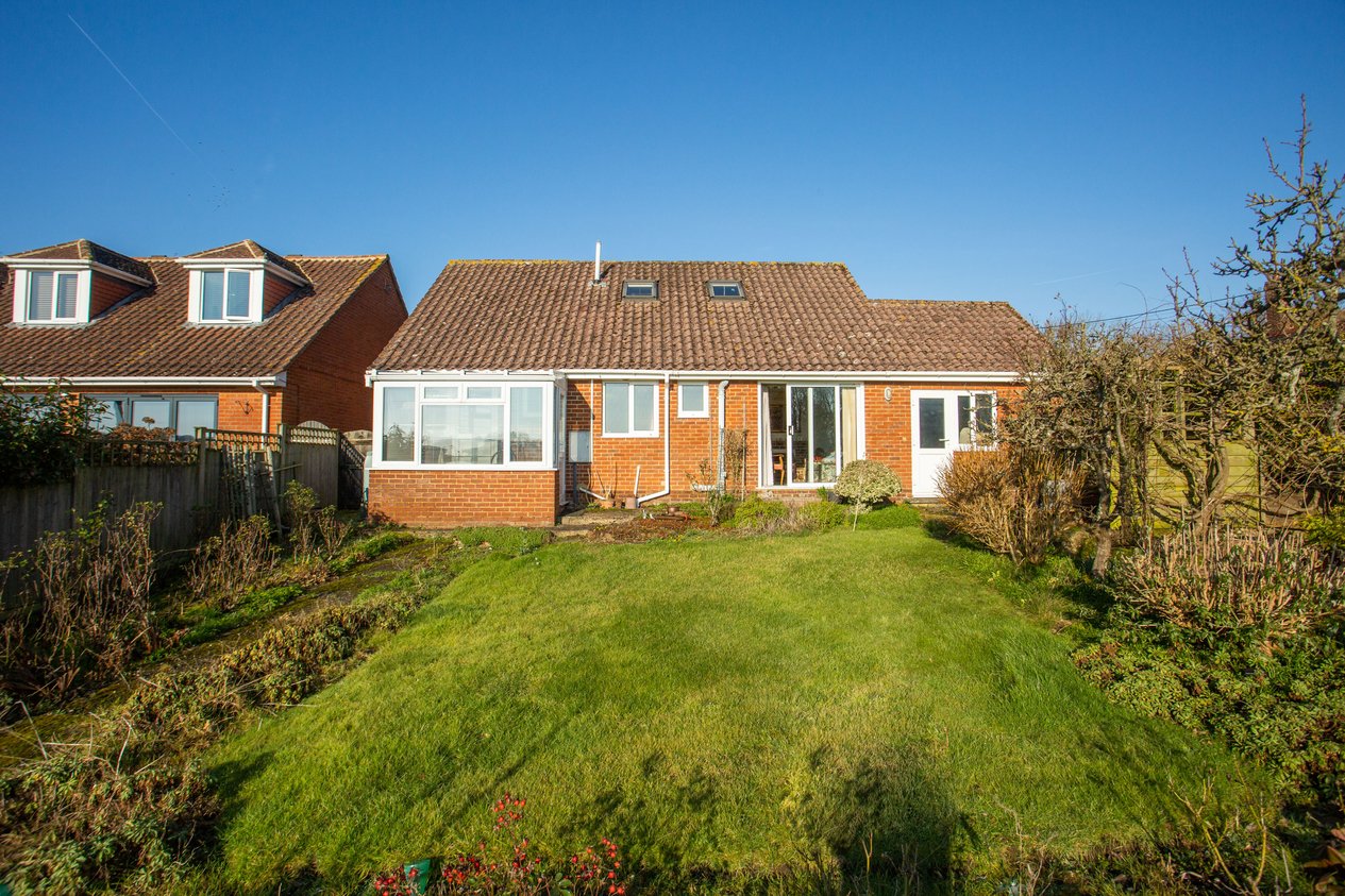 Properties Under Offer in Faussett Hill Canterbury