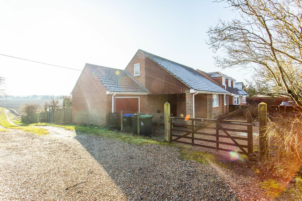 Properties For Sale in Faussett Hill  Street End