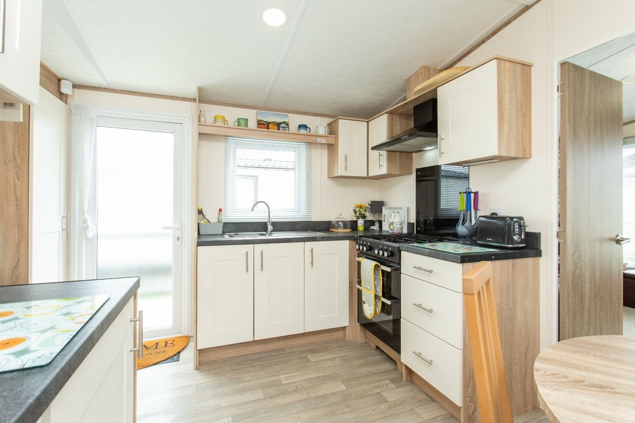 Properties For Sale in Faversham Road Seasalter