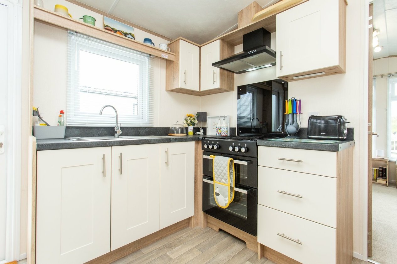 Properties For Sale in Faversham Road Seasalter