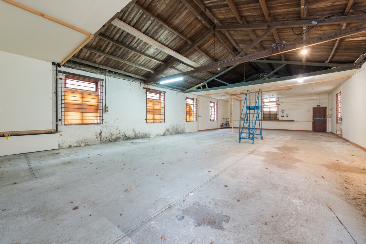 Properties For Sale in Felderland Lane Deal
