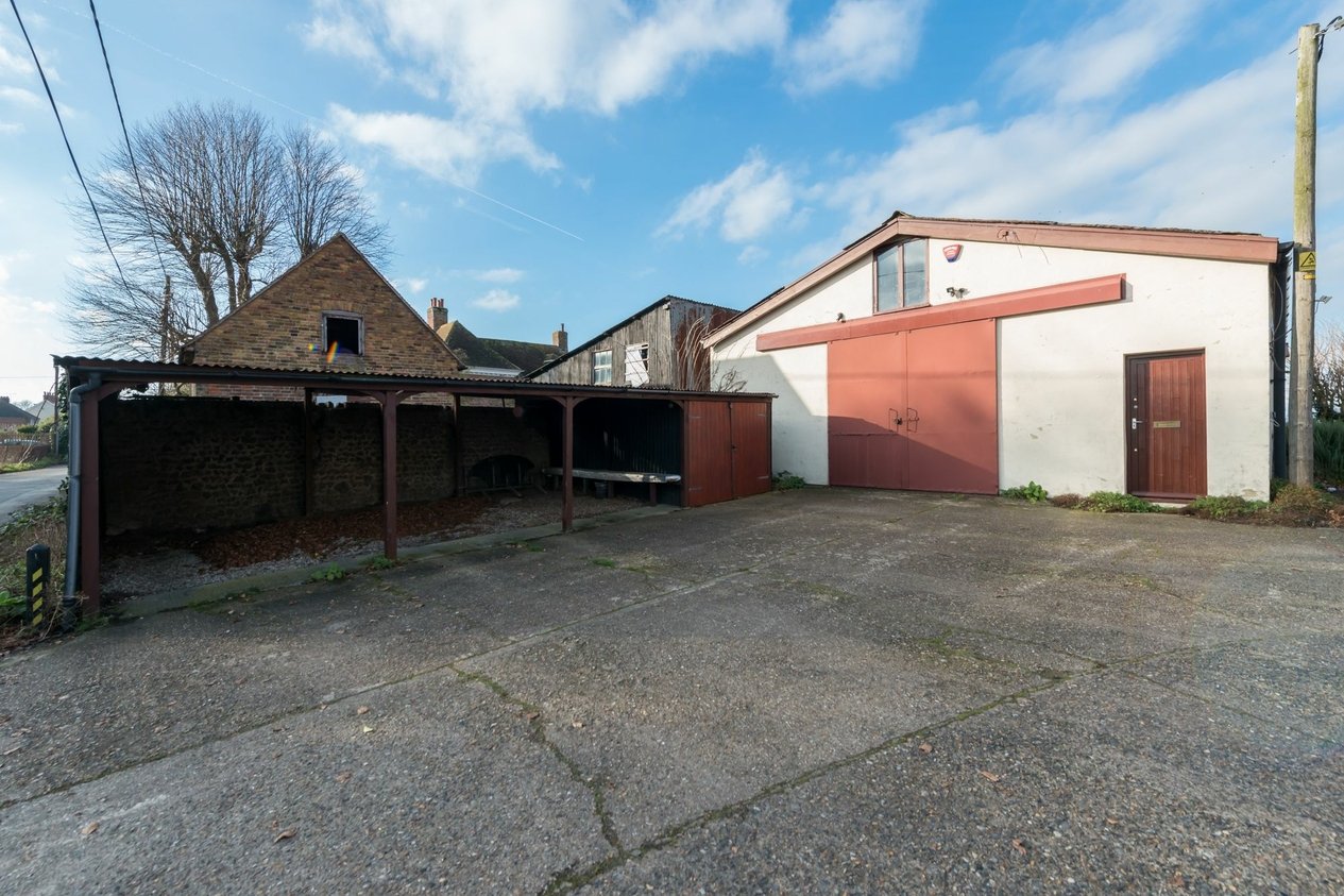 Properties For Sale in Felderland Lane  Worth