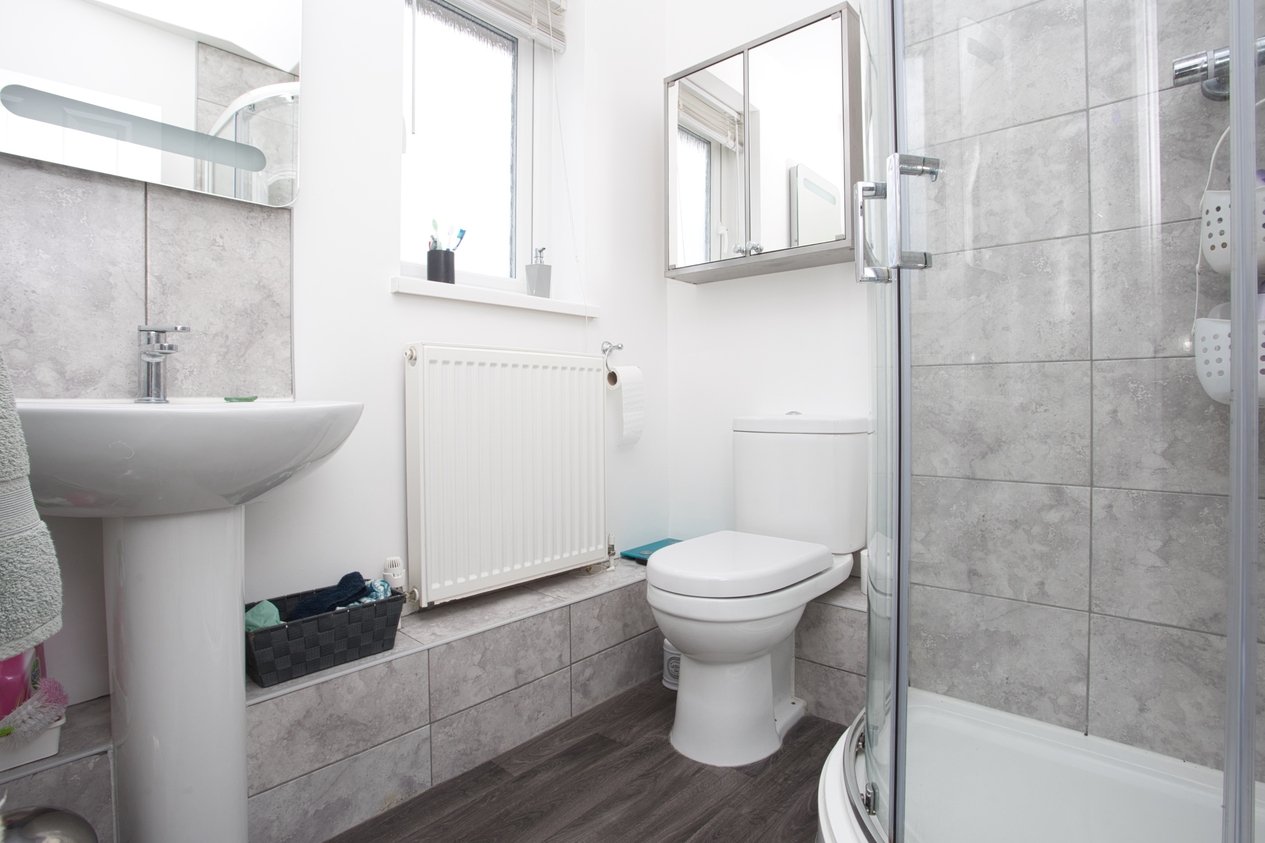 Properties For Sale in Fenton Court Deal