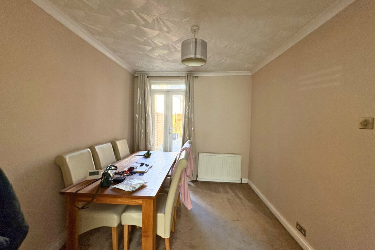Properties Under Offer in Fernbank Crescent Folkestone