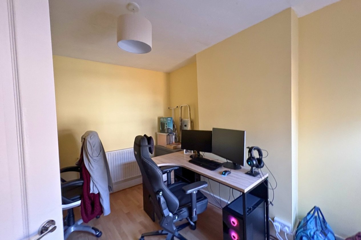 Properties Under Offer in Fernbank Crescent Folkestone