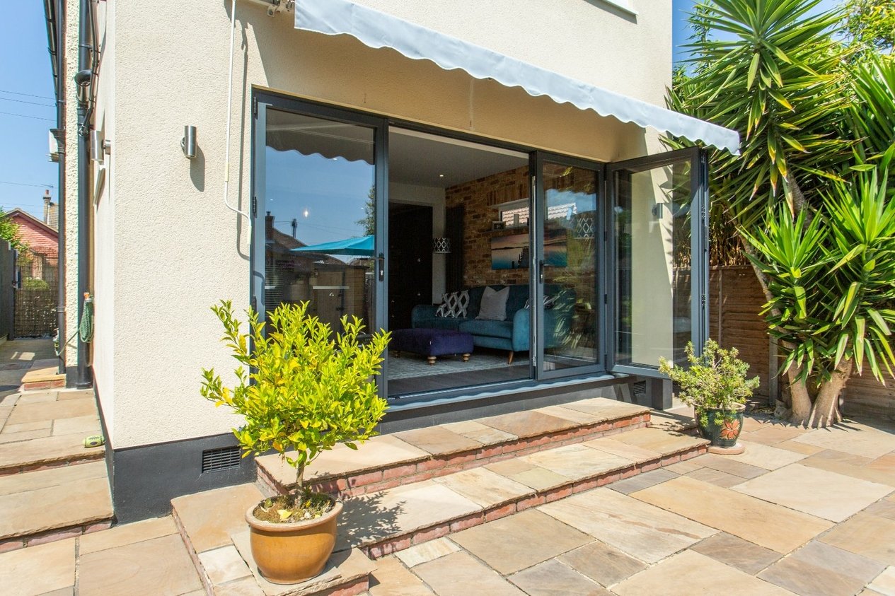 Properties For Sale in Fernlea Avenue Herne Bay