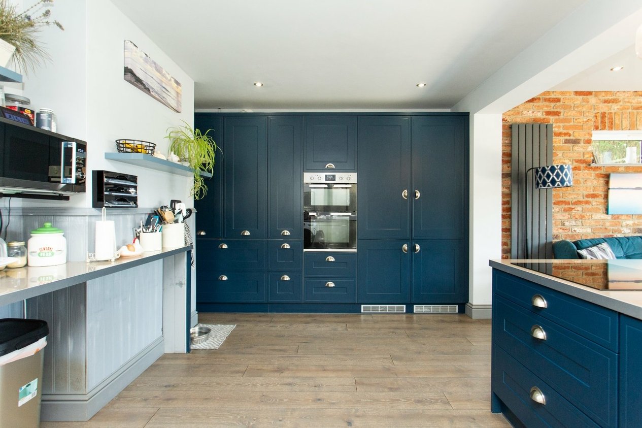 Properties For Sale in Fernlea Avenue Herne Bay
