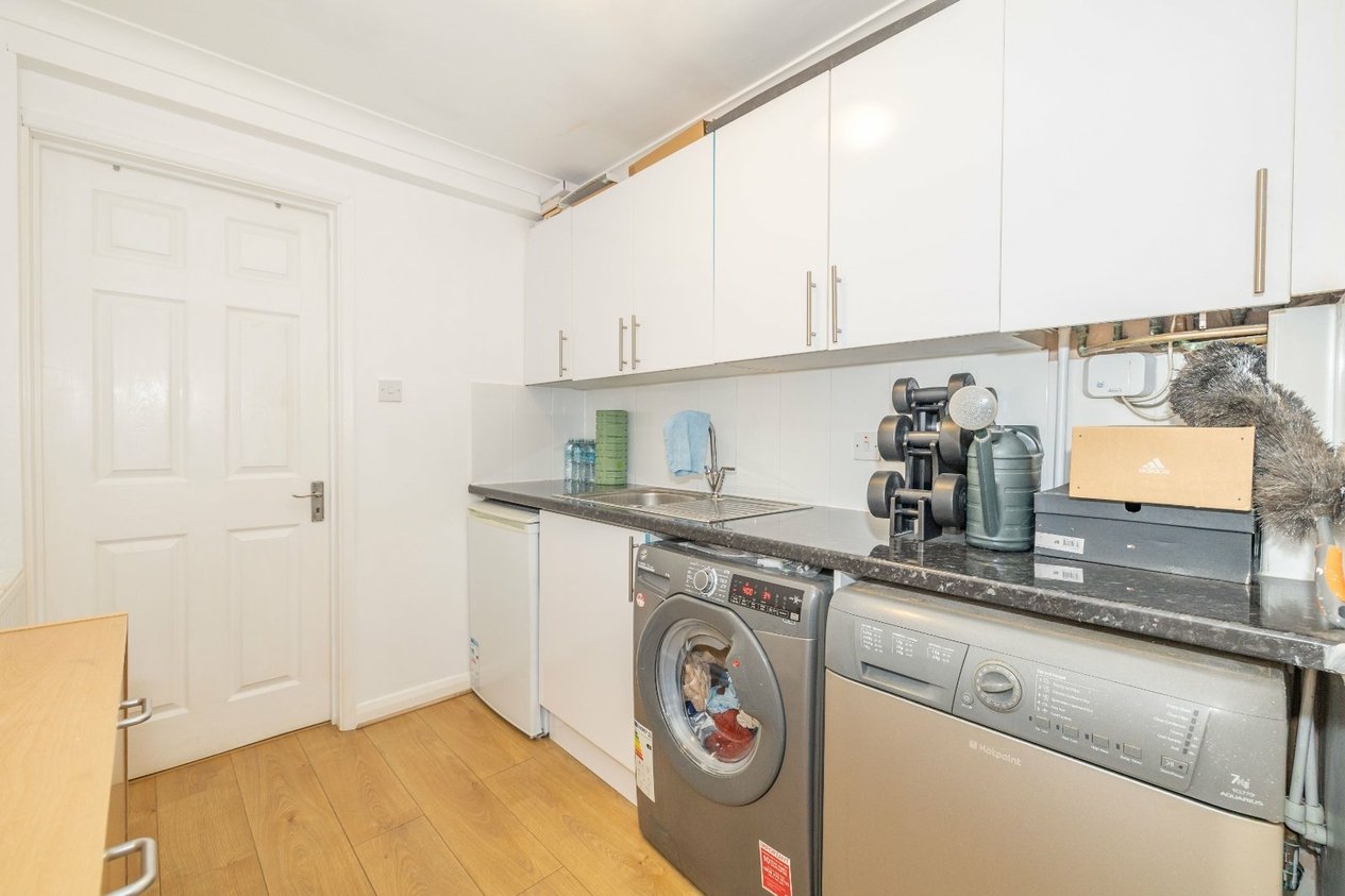 Properties Under Offer in Field Avenue Canterbury