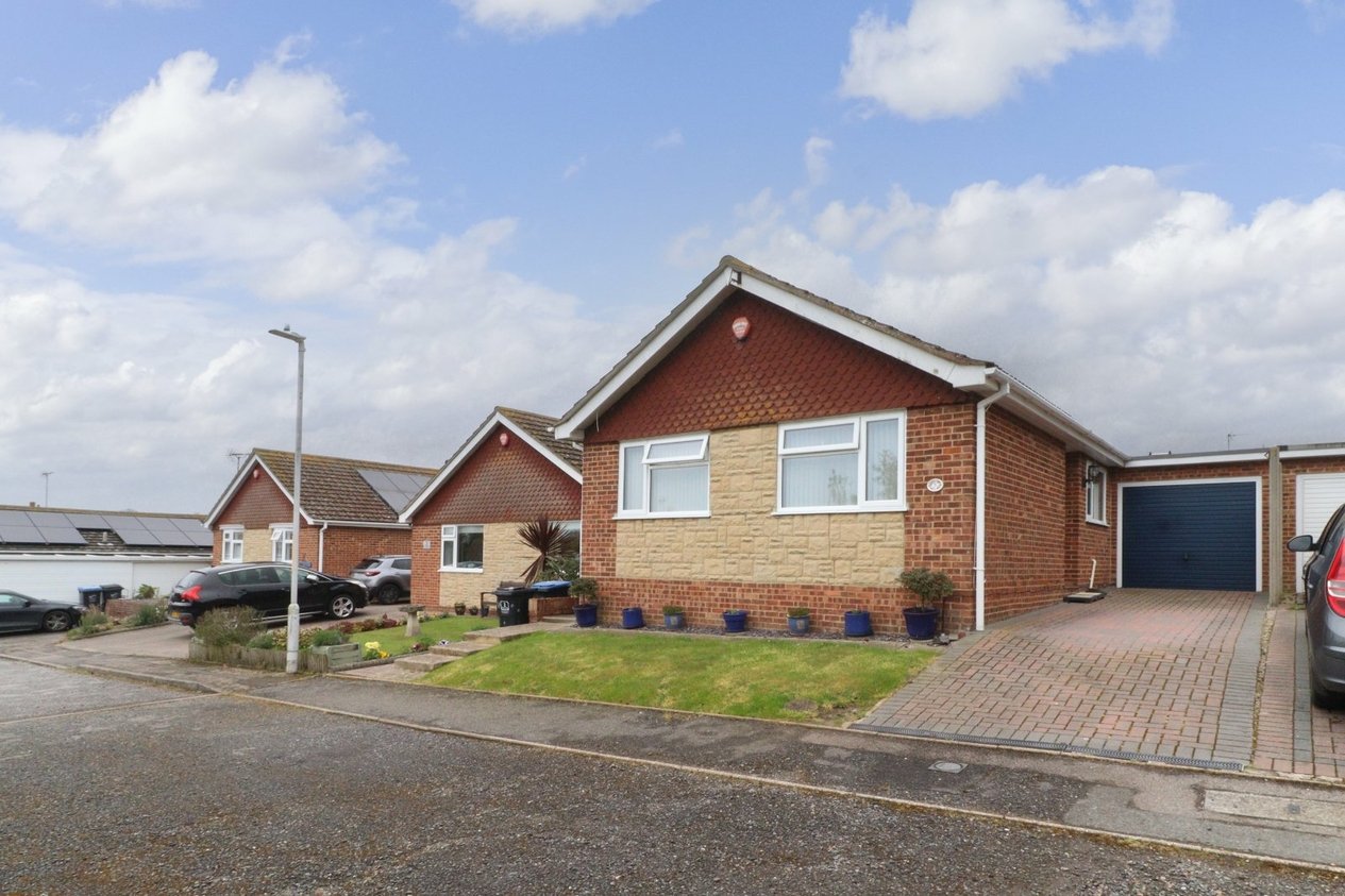 Properties Under Offer in Firbank Gardens Margate