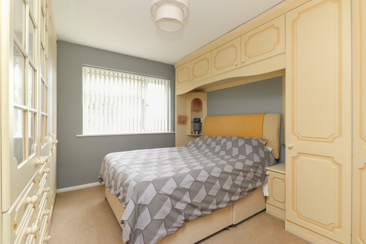 Properties Under Offer in Firbank Gardens Margate