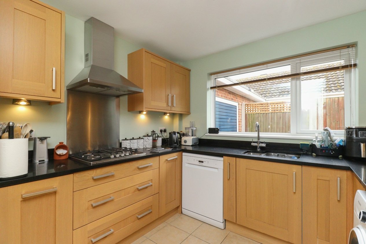 Properties Under Offer in Firbank Gardens Margate