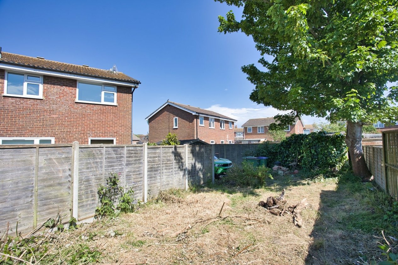 Properties For Sale in Firs Lane Folkestone