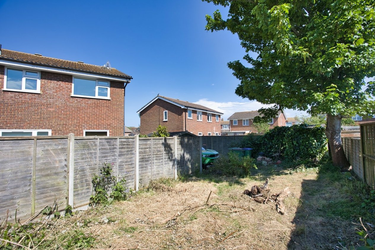 Properties For Sale in Firs Lane Folkestone