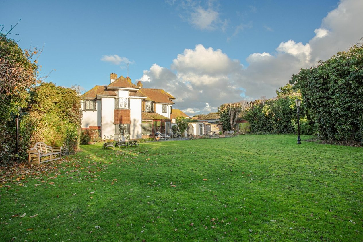 Properties For Sale in First Avenue  Broadstairs