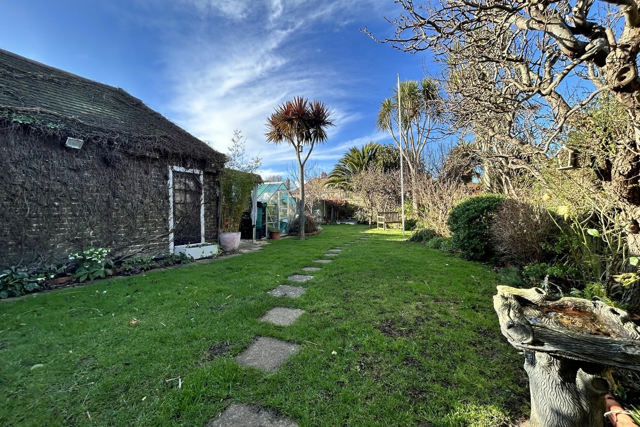 Properties Sold in Fitzmary Avenue 