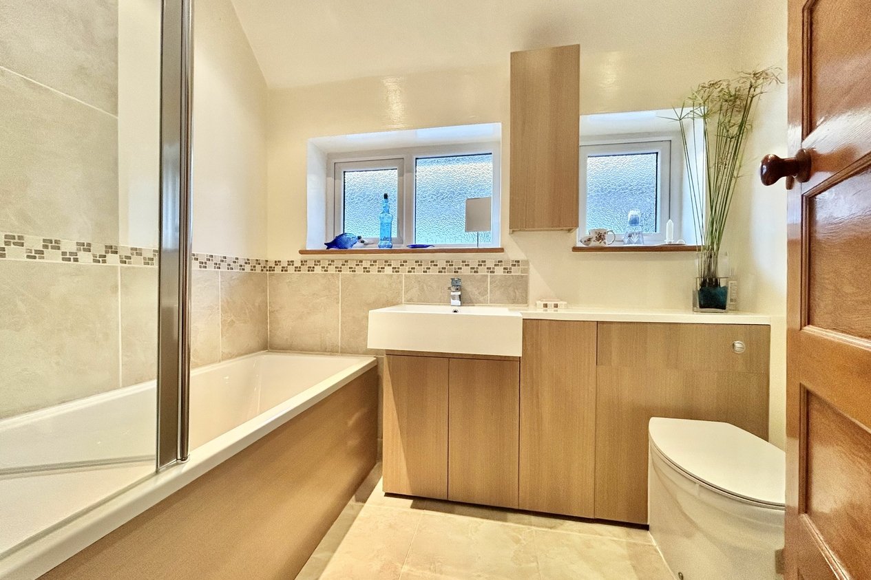 Properties Sold in Fitzmary Avenue 
