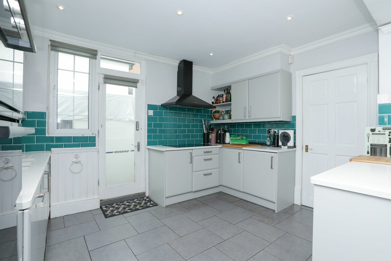 Properties For Sale in Fitzroy Avenue  Broadstairs