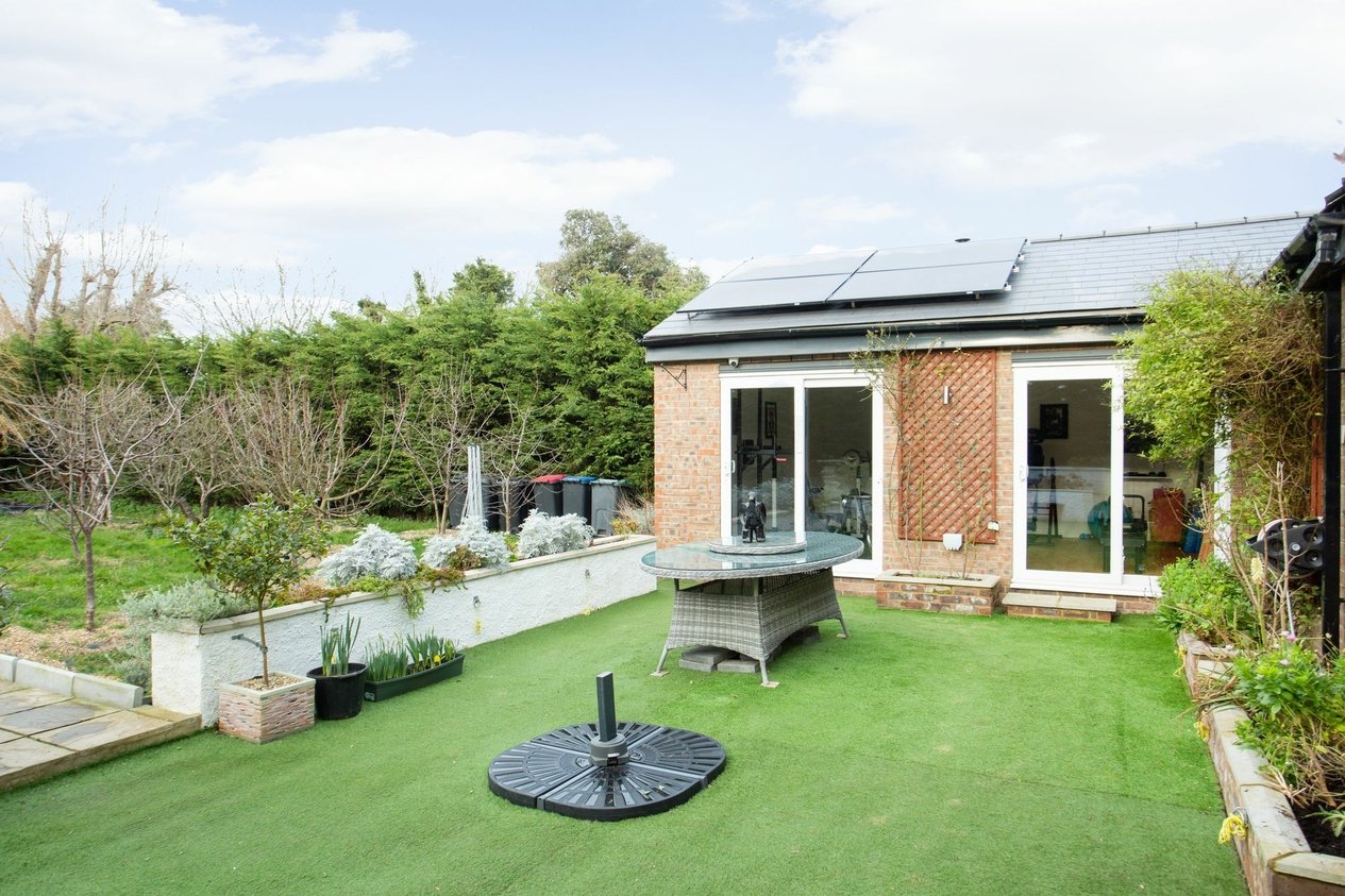 Properties For Sale in Fitzroy Avenue  Broadstairs