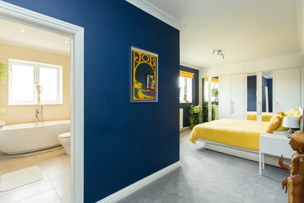 Properties For Sale in Fitzroy Avenue  Broadstairs