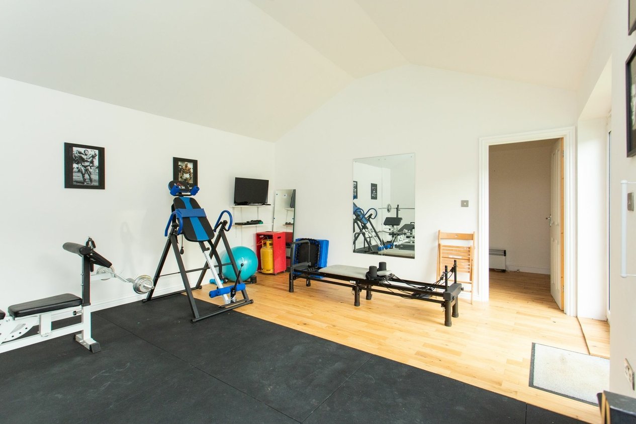 Properties For Sale in Fitzroy Avenue  Broadstairs