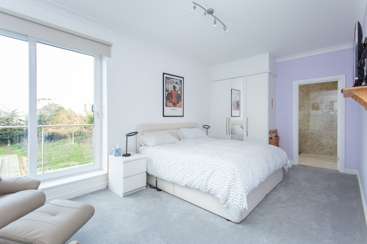 Properties For Sale in Fitzroy Avenue Broadstairs