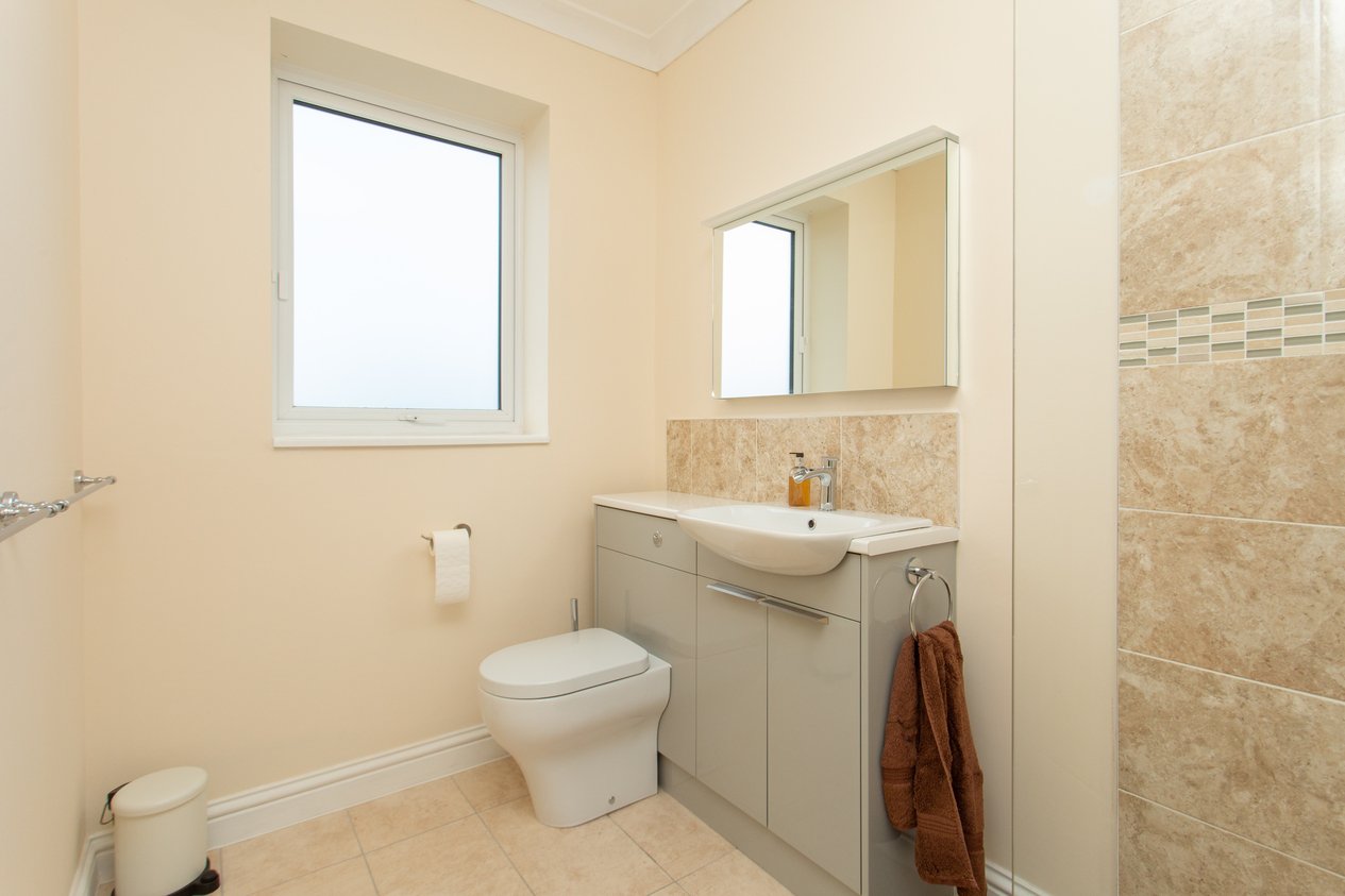 Properties For Sale in Fitzroy Avenue Broadstairs