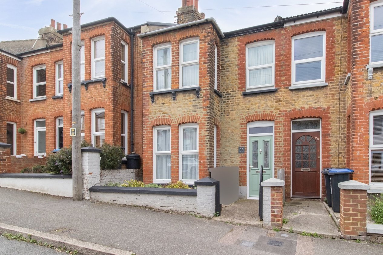 Properties Sold Subject To Contract in Fitzroy Avenue  Margate