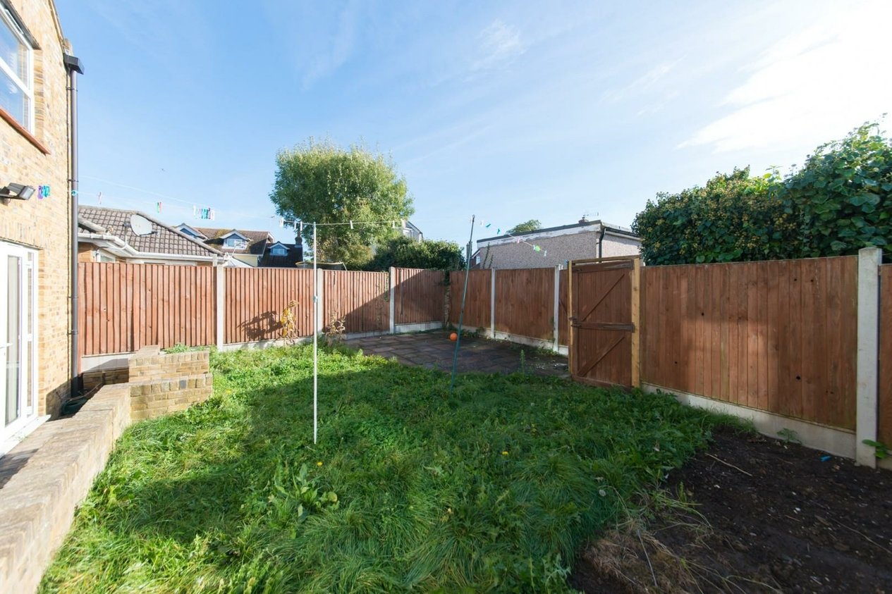 Properties For Sale in Fitzroy Avenue Ramsgate