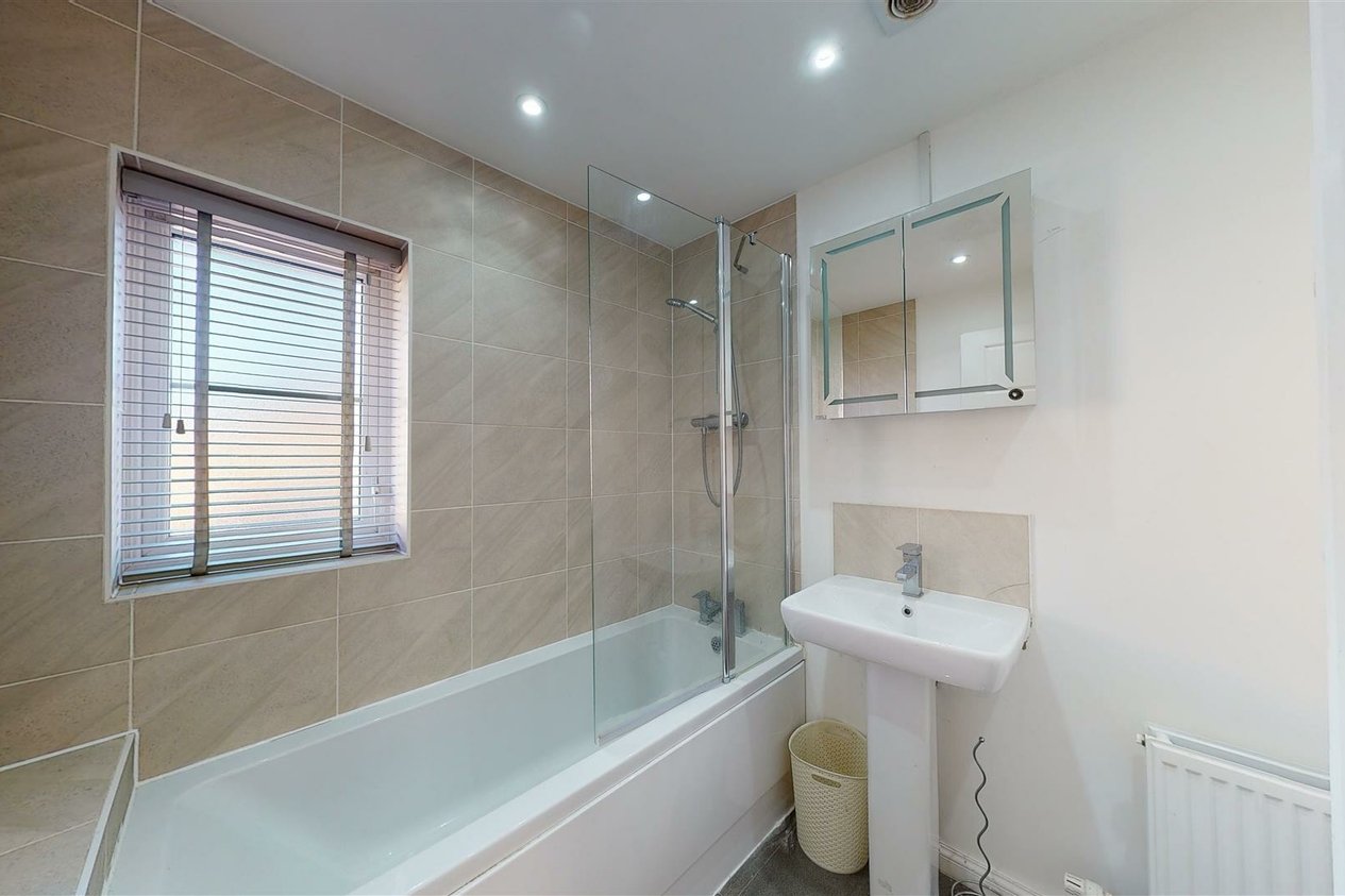 Properties For Sale in Flatsheet Road Aylesham