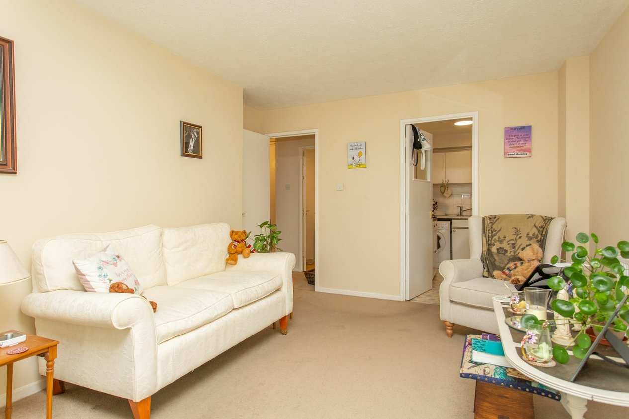 Properties Sold Subject To Contract in Folkestone Road  Dover