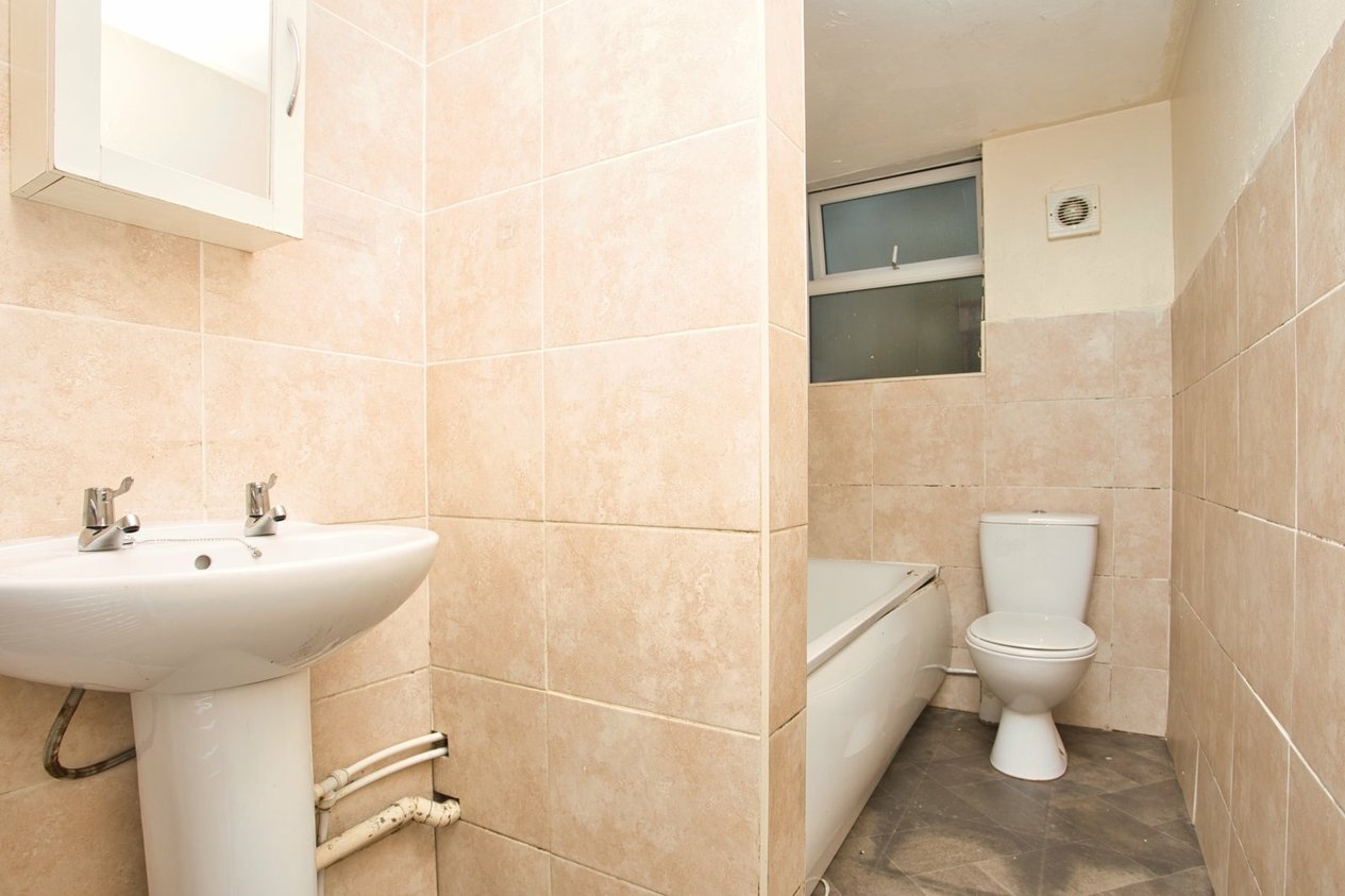 Properties For Sale in Folkestone Road Dover