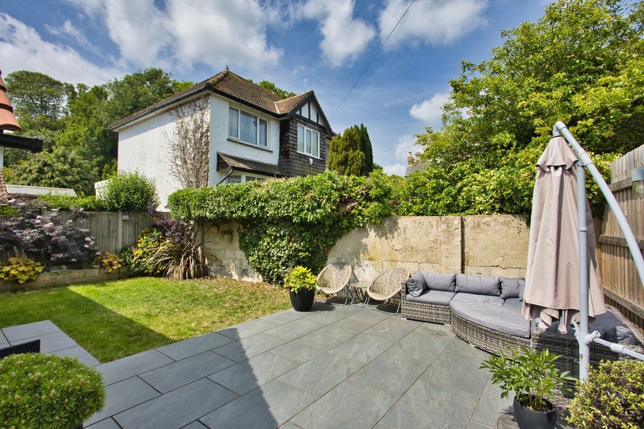 Properties For Sale in Forge Close Dover