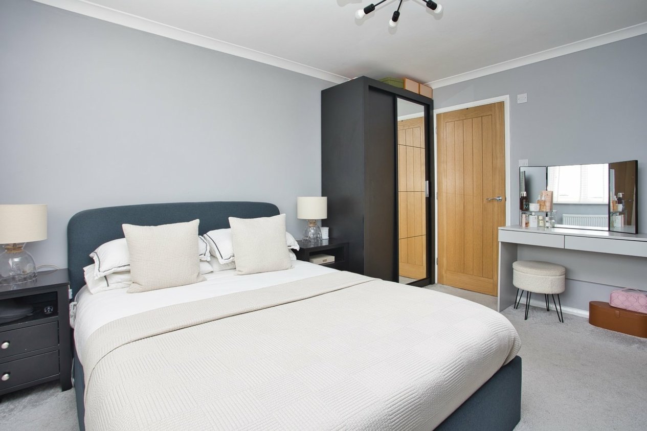 Properties For Sale in Forge Close Dover