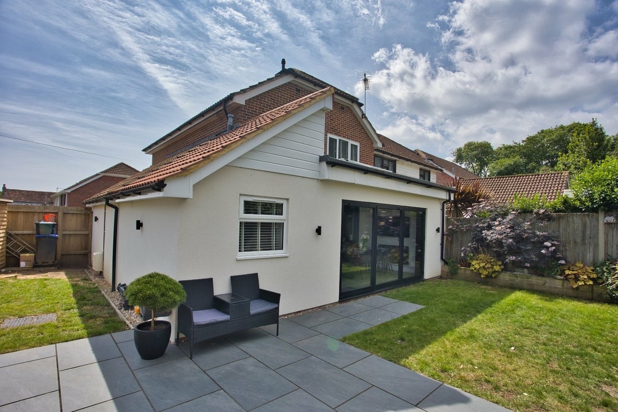 Properties For Sale in Forge Close Dover