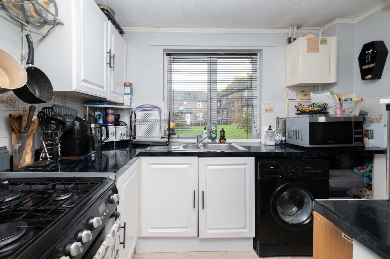 Properties For Sale in Forrester Close Canterbury