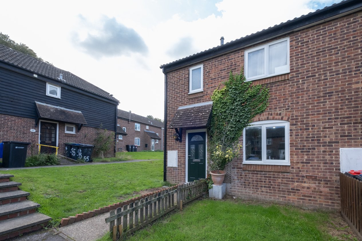 Properties For Sale in Forrester Close Canterbury
