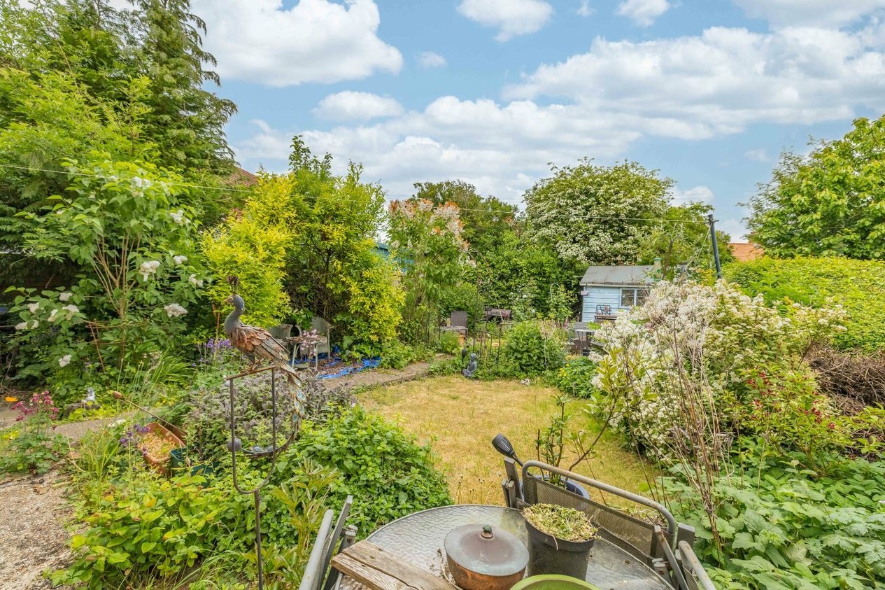 Properties Under Offer in Forstal Road Woolage Village