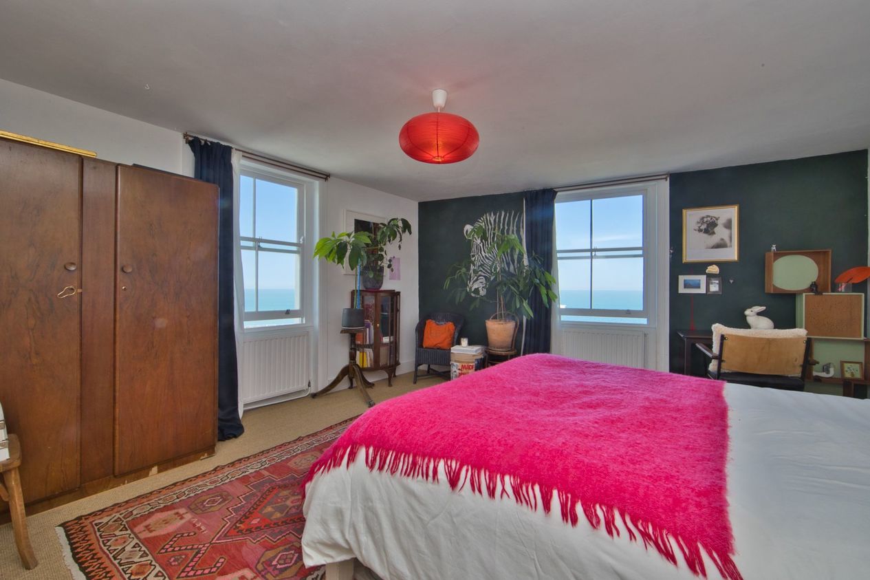 Properties For Sale in Fort Crescent  Margate