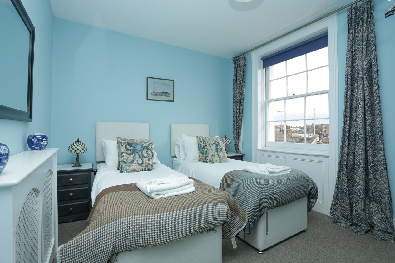 Properties For Sale in Fort Crescent  Temeraire Court Fort Crescent