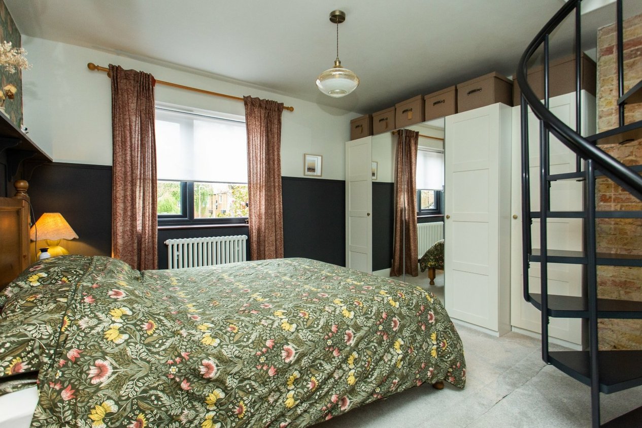 Properties Under Offer in Forty Acres Road Canterbury