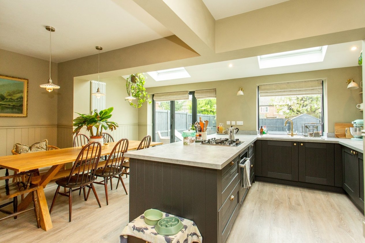 Properties Under Offer in Forty Acres Road Canterbury