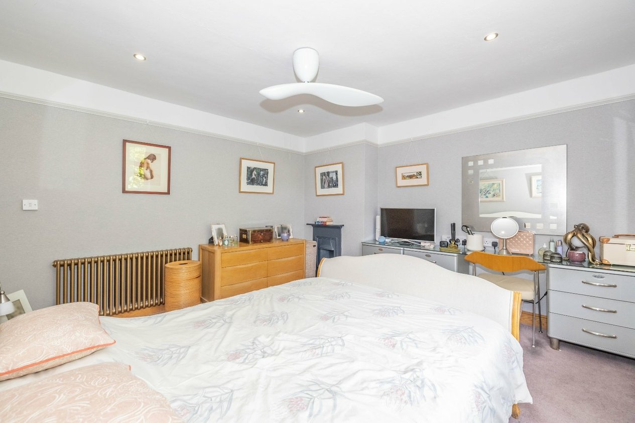 Properties Under Offer in Forty Acres Road Canterbury