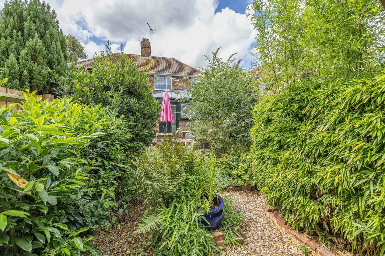 Properties Under Offer in Forty Acres Road Canterbury