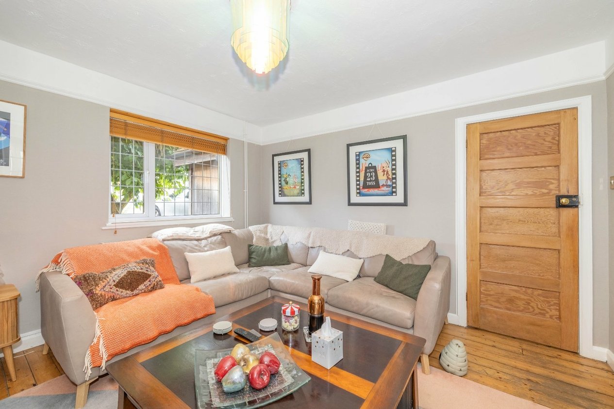 Properties Under Offer in Forty Acres Road Canterbury