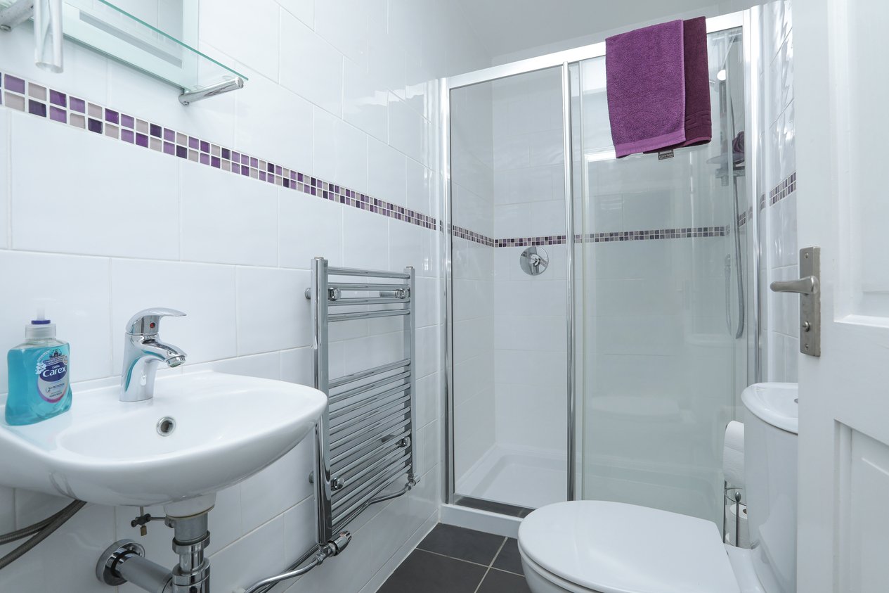 Properties Under Offer in Fox Way Barham