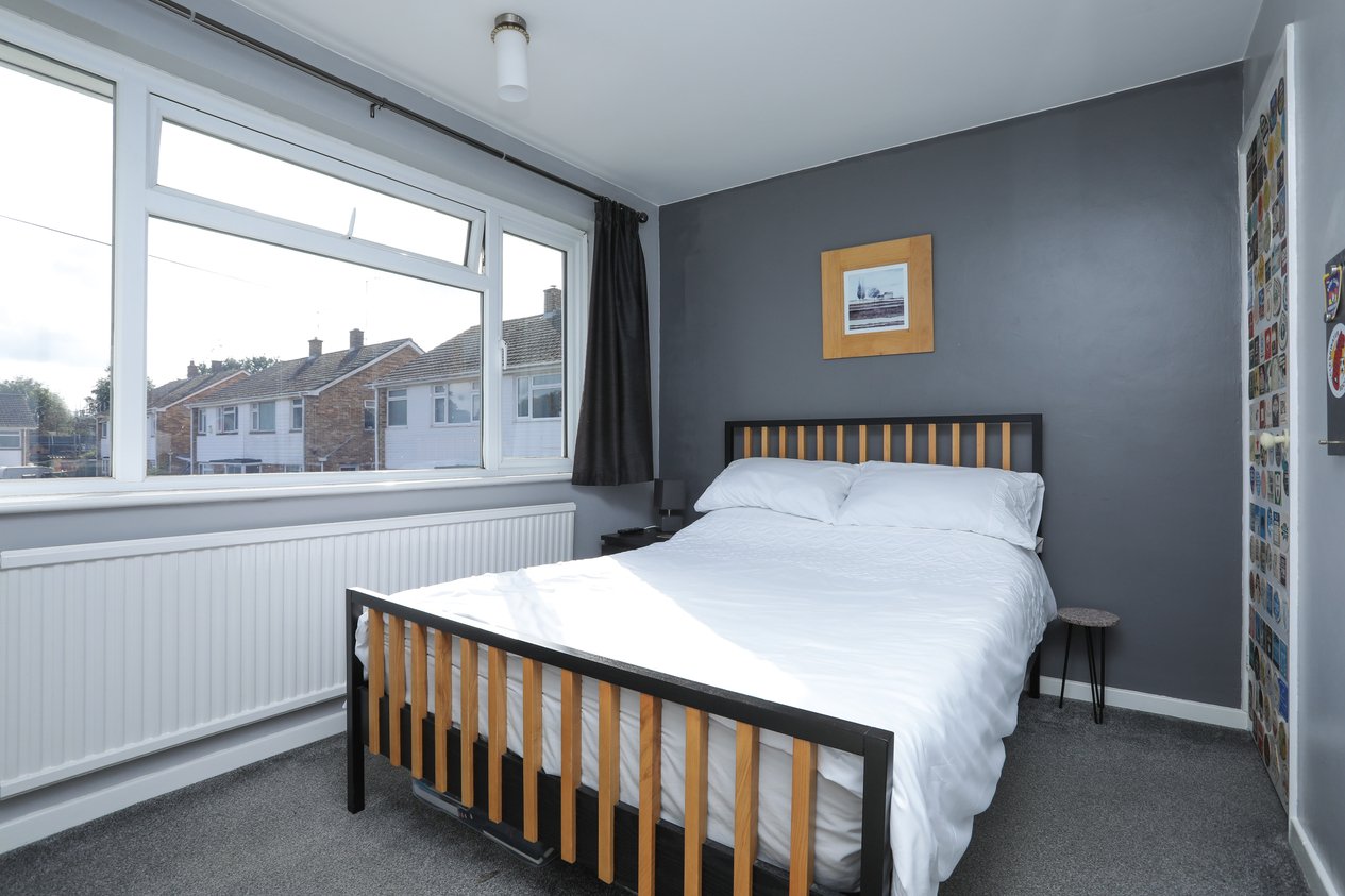 Properties Under Offer in Fox Way Barham