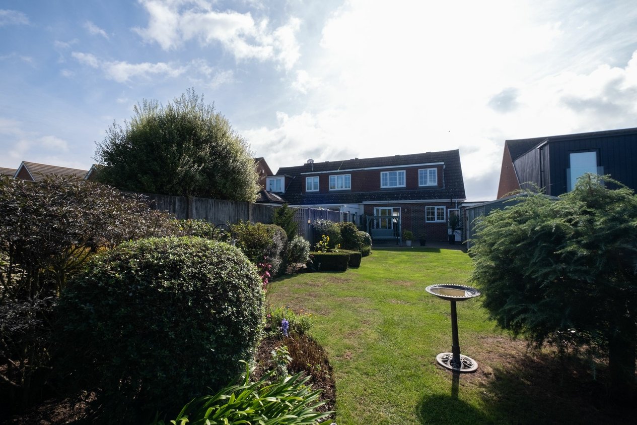 Properties For Sale in Foxdene Road  Seasalter