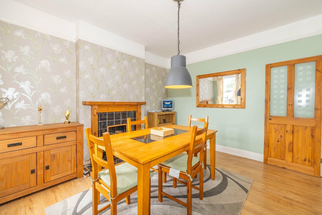 Properties For Sale in Francis Road Ashford