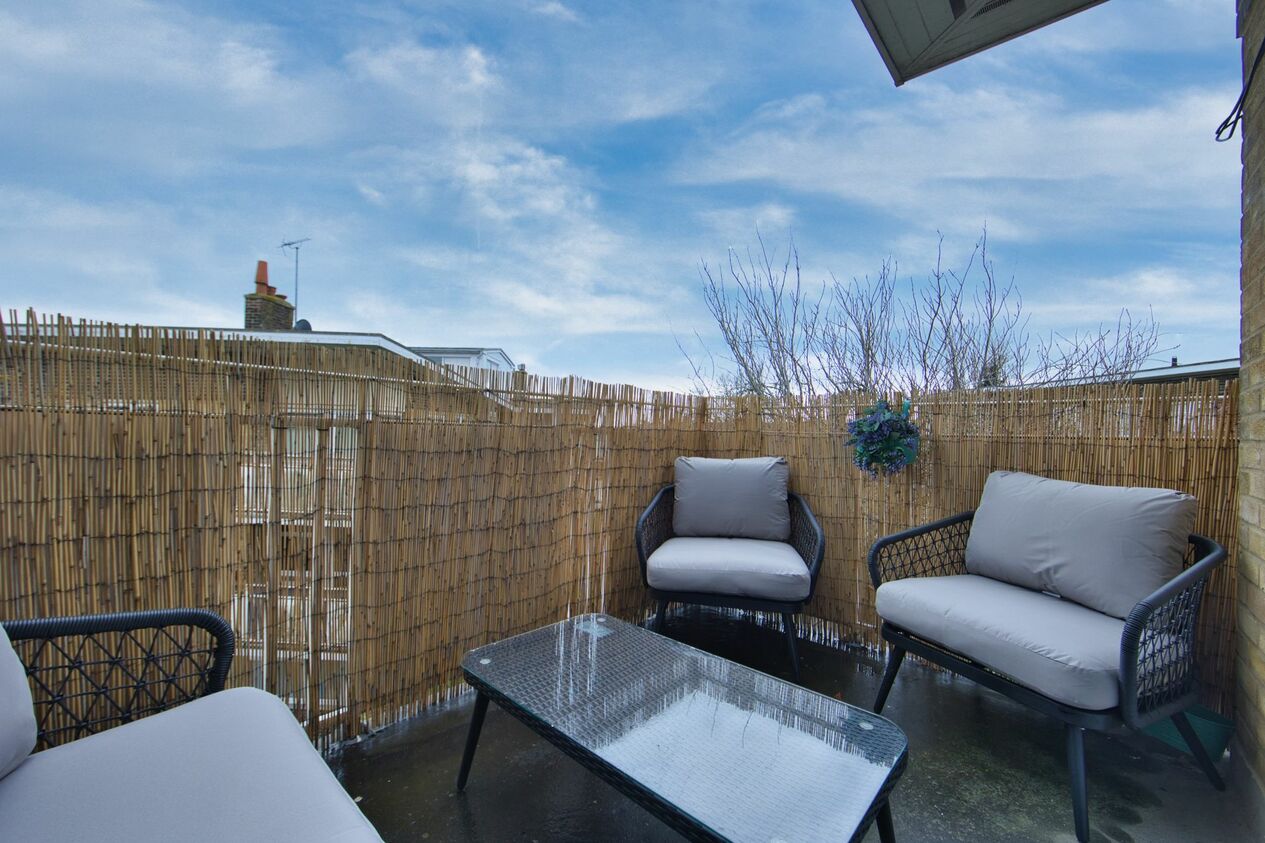 Properties For Sale in Freemens Way  Deal