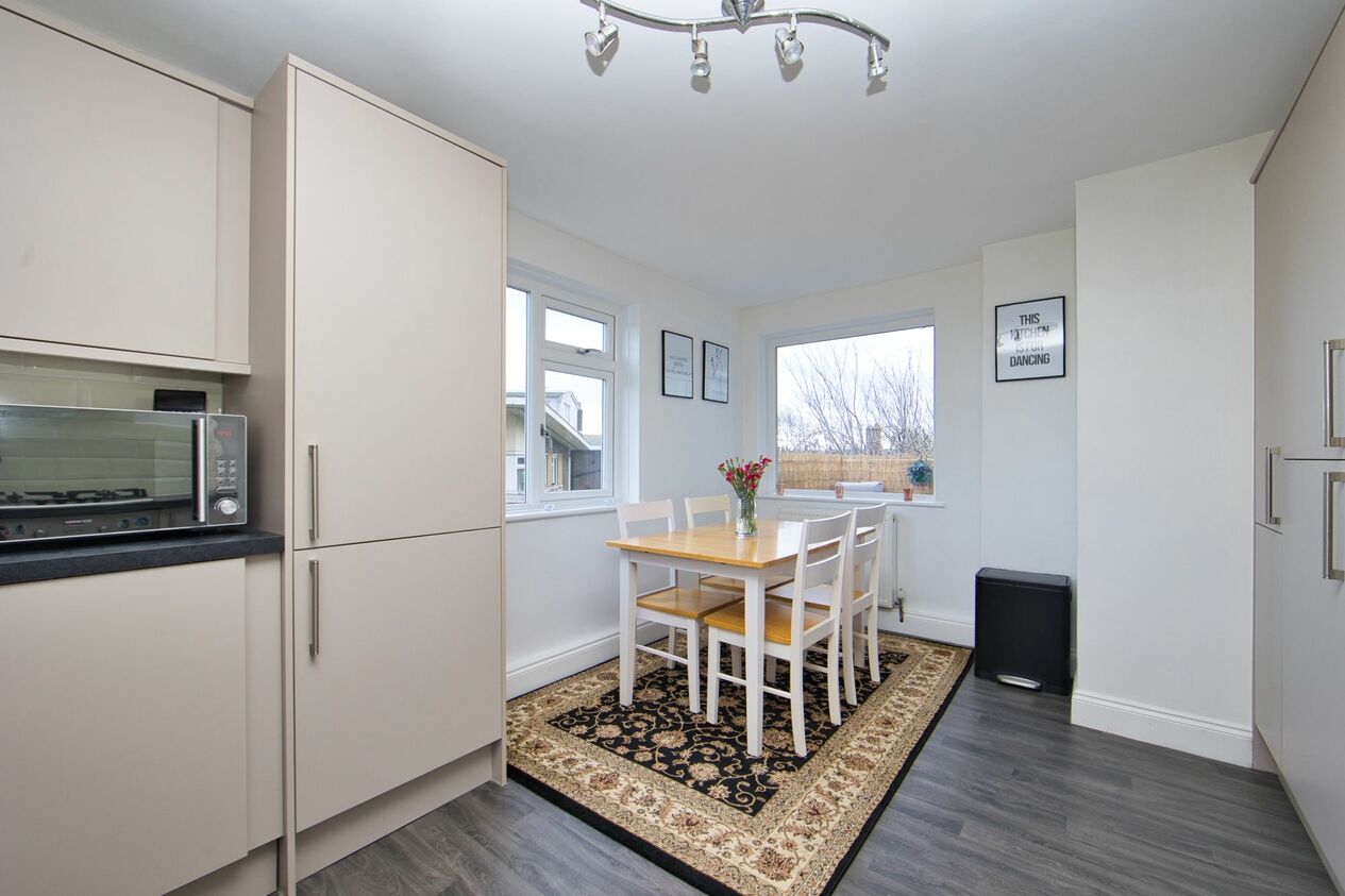 Properties For Sale in Freemens Way  Deal